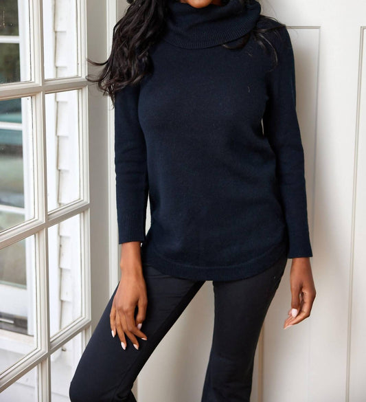 Sail To Sable - Rounded Hem Sweater