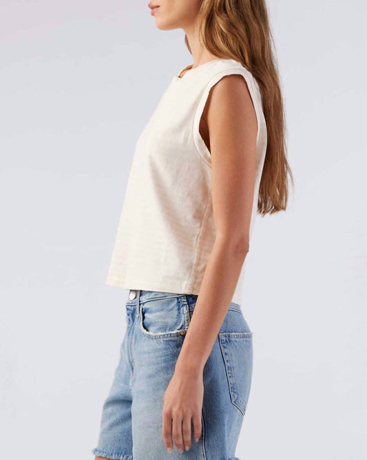 Amo - Sleeveless Babe Tee
