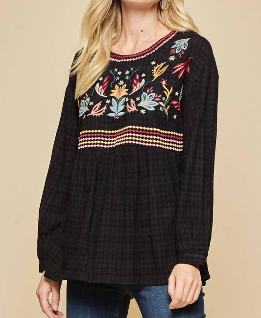 Andree By Unit - Babydoll Embroidered Top