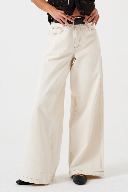Seventy Eight And Sunny - Bay Wide Leg Jean
