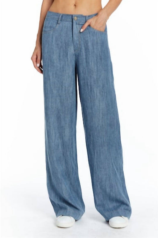 Drew - Women's Chambray Trouser