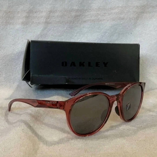 Oakley - Men's Round Sunglasses