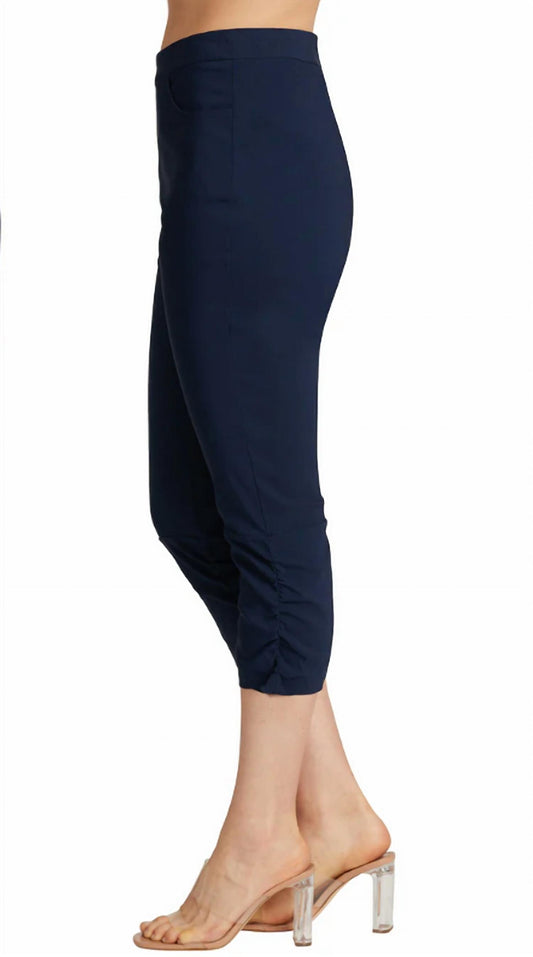 Carre Noir - 6000 Capri Pants