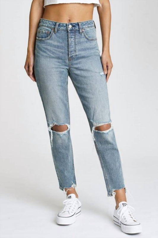 Daze - Original High Rise Mom Jean