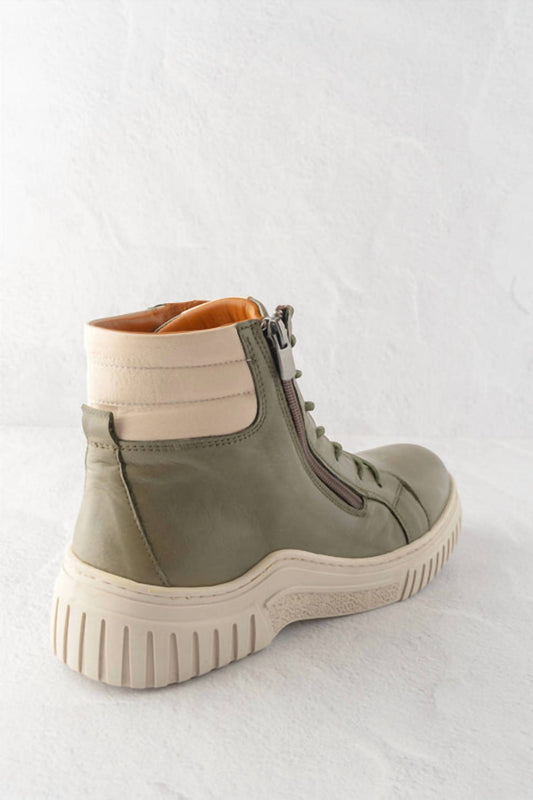 Gelato - Women's Tenor Lace Up Boots