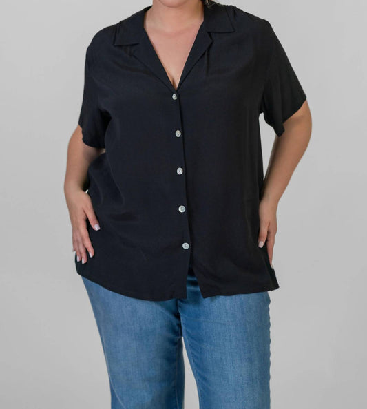 Karen Kane - Button Down Short Sleeve Camp Shirt - Plus
