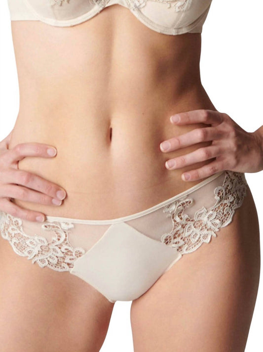 Simone Perele - Saga Thong