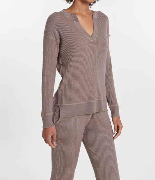 Leimere - Cabo Split Neck Top