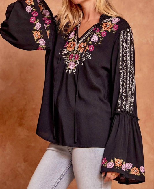 Andree By Unit - Floral Embroidered Blouse