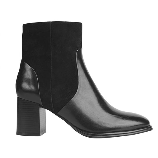 Regarde Le Ciel - Women's Hilary-01 Ankle Boot