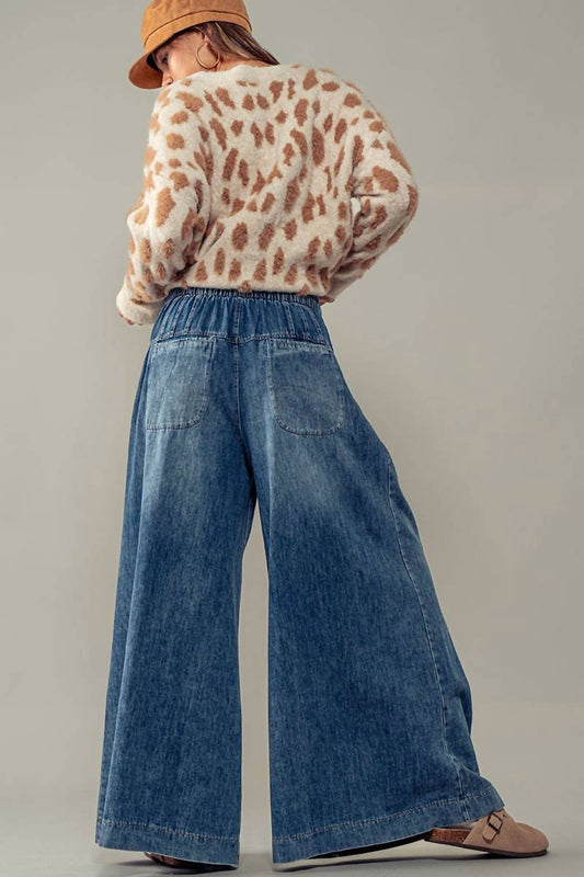 Urban Daizy - Women's Pleated Wide Leg Button Closure Pants