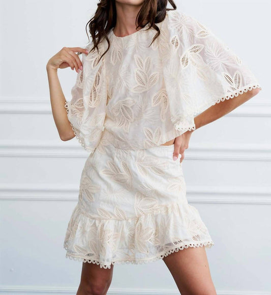 Ciebon - Liz Crochet Embroidered Cape Top