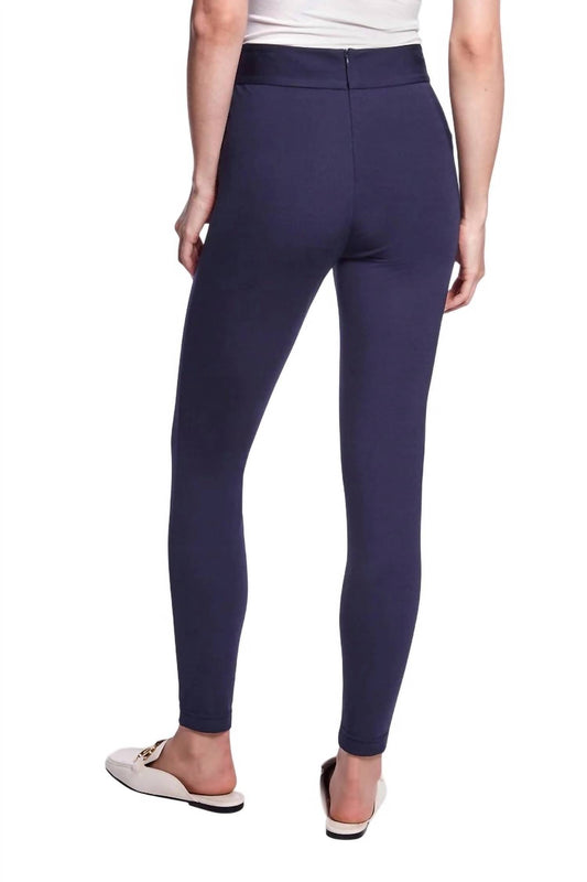 Capsule 121 - ARIEL PANT