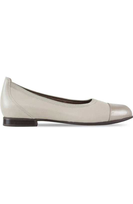 Munro - Women's Mila Ballet Flat