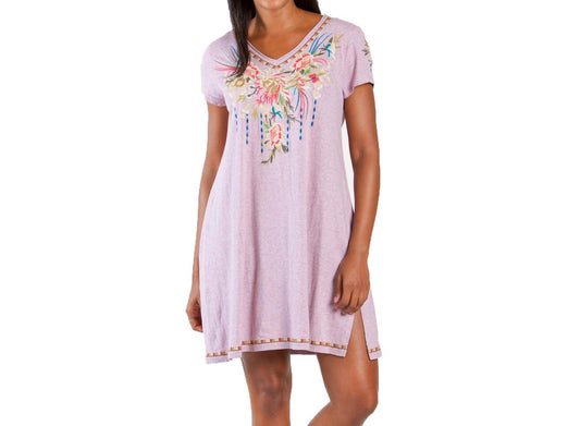 Paparazzi - Knit Embroidered Knee-Length Pull-Over Dress