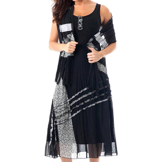 Angel - Button Pattern Maxi Dress With Scarf