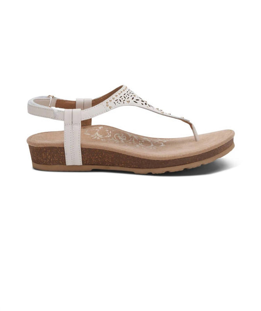 Aetrex - Women Evelyn Thong Sandal