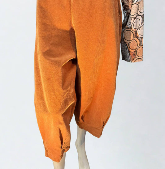 Lands Downunder - Cord Cropped Pants