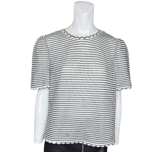 Adrianna Papell - Scallop Trim Short Sleeve Top