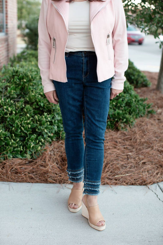 Charlie B - Women's Frayed Hem Jean