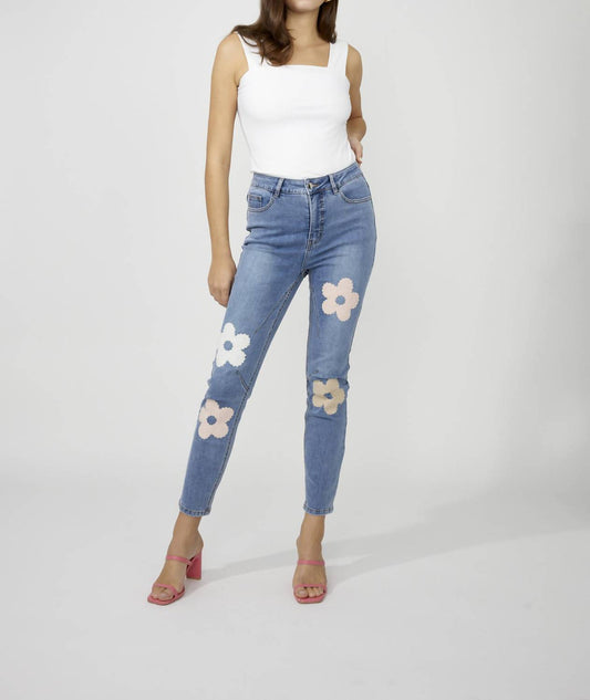 Frank Lyman - Floral Embroidered Skinny Jeans