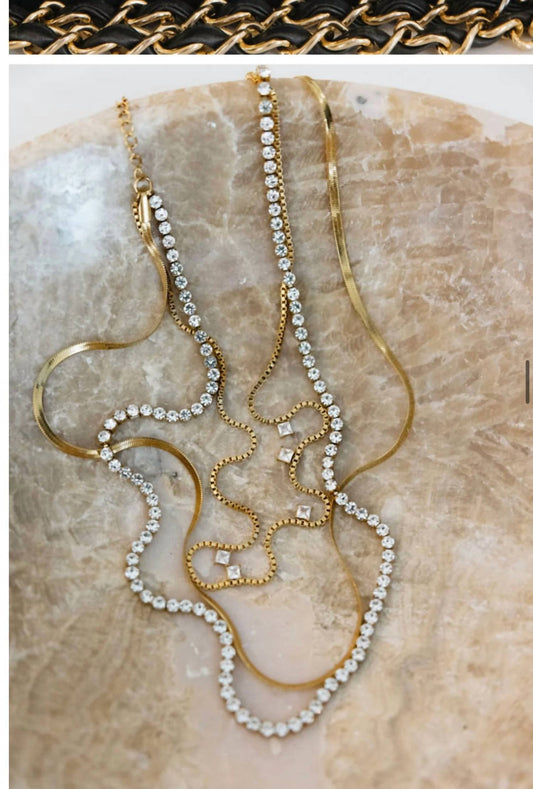 Chansuttpearls - Women's 3-tier Layered Necklace