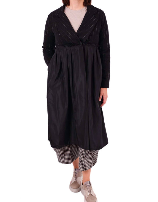 Baci - Pleated V-neck Coat