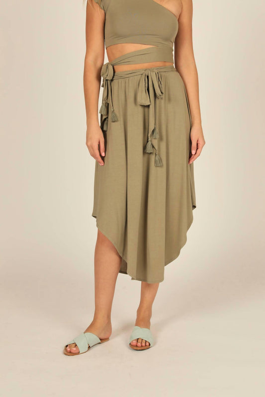 Vintage Havana - U Hem Slight A Line Midi Skirt