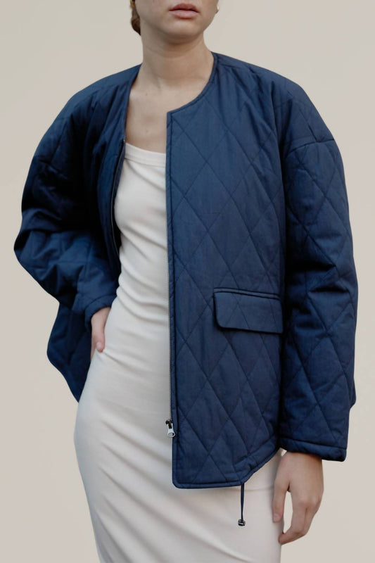 Mod Ref - Minimalist Quilted Long Sleeve Jacket