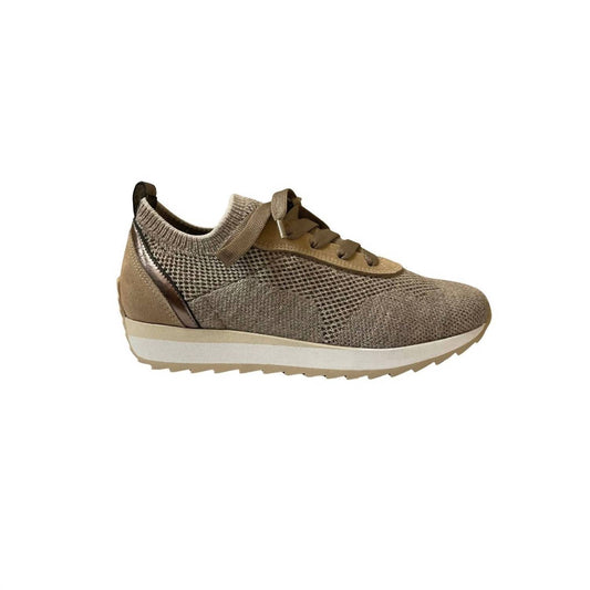 Softwaves - Women's Dale Suede Sahara Sneaker