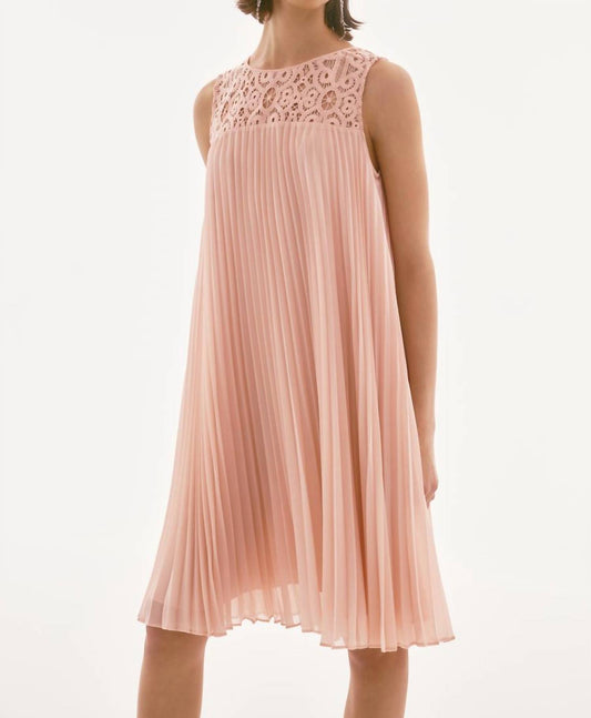 Joseph Ribkoff - Chiffon & Lace Sleeveless Pleated Dress