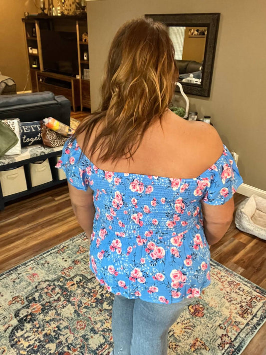 Andree By Unit - Floral Printed Smocked Top