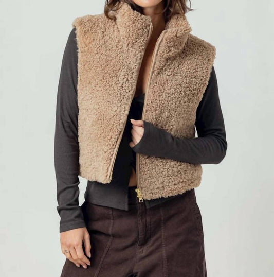 Sundays - Cecily Sherpa Vest