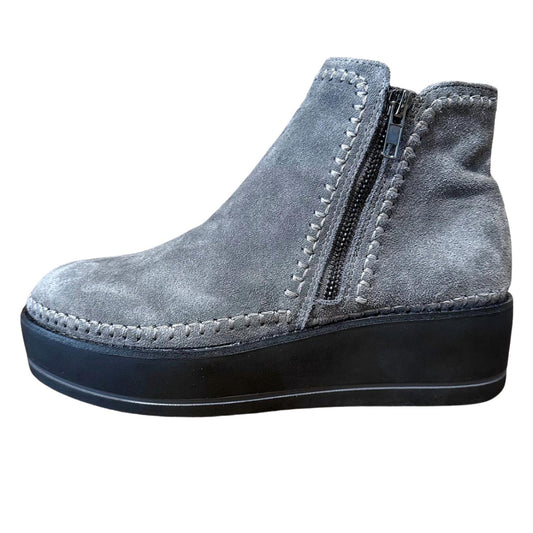 Silent D - Women's Nono Bootie