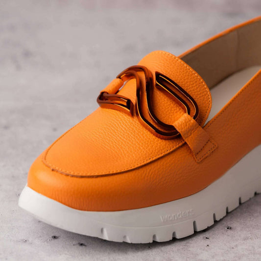 Wonders - Women's Wild Apricot Loafers