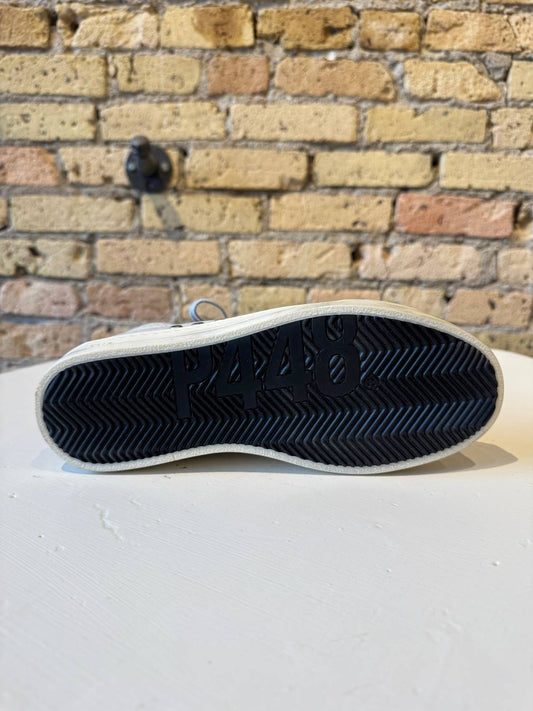 P448 - Women's Kate Shoe