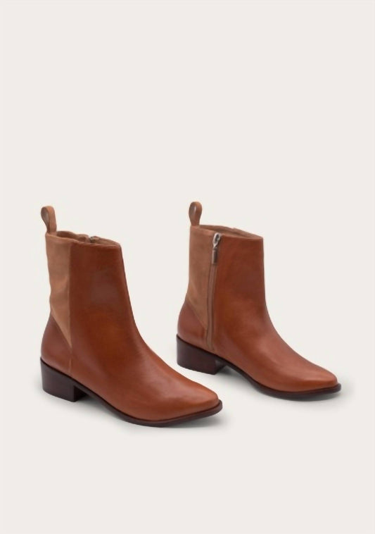 Kaanas - Women's Antares Distressed Ankle Bootie