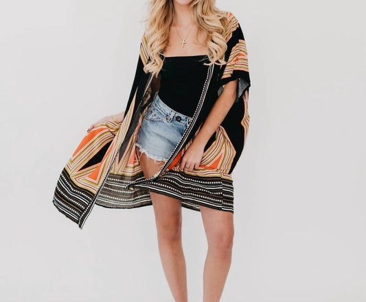 Pretty Simple - Women's In The City Of Paradise Kimono