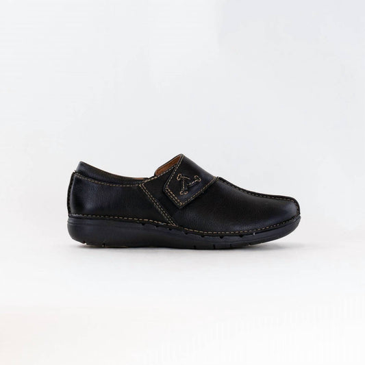 Clarks - Women's Un Loop Ave Slip On Leather Shoes