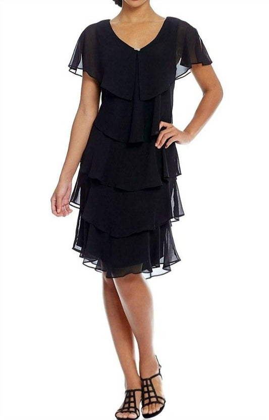 Slny - Georgette Tiered Capelet Dress