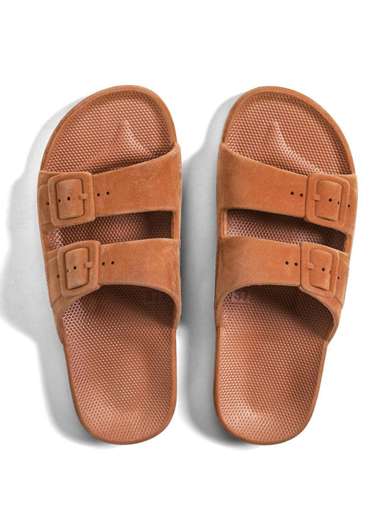 Freedom Moses - Women's Dulce Velvet Slides