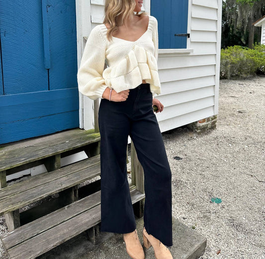 Storia - Timeless Ruffle Sweater