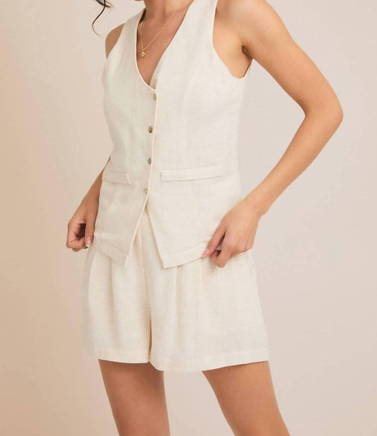 Gilli - Button V-neck Vest And Pleated Shorts Set