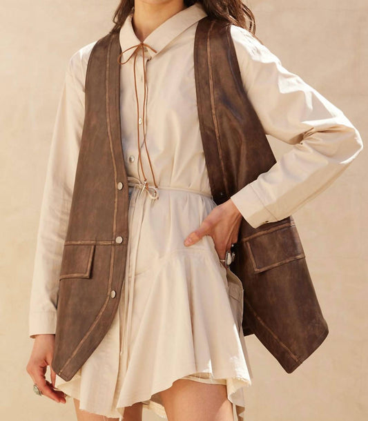 Promesa - Vegan Leather Snap-front Vest