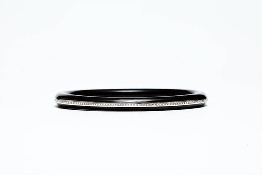 Avenue Chic - Women's Skinny Bangle