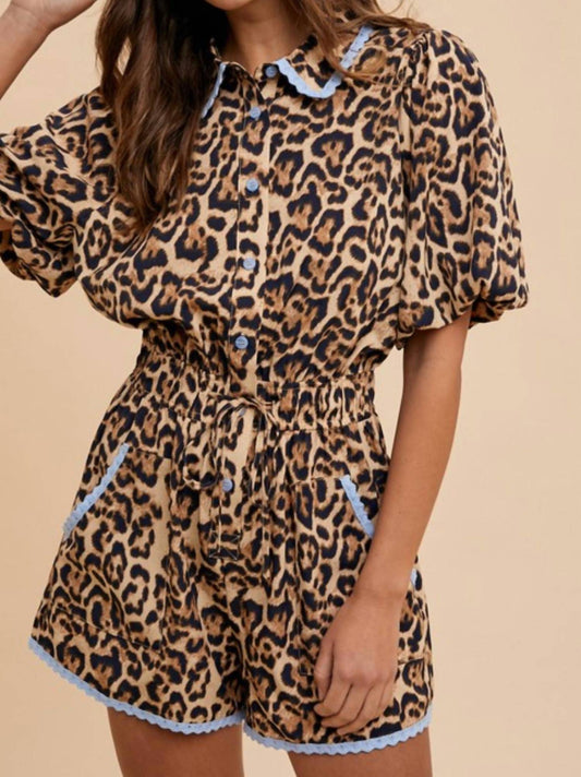 Anniewear - Lace Trimmed Leopard Print Button Down Romper