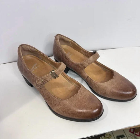 Dansko - Women's Callista Mary Jane Shoes