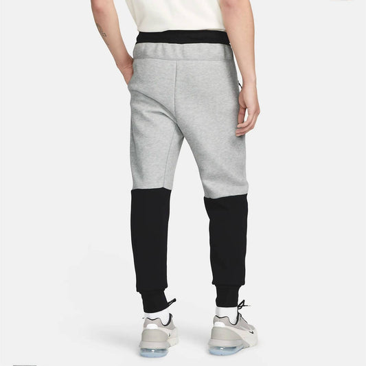 Nike - Tech Fleece Windrunner Jogger Pants