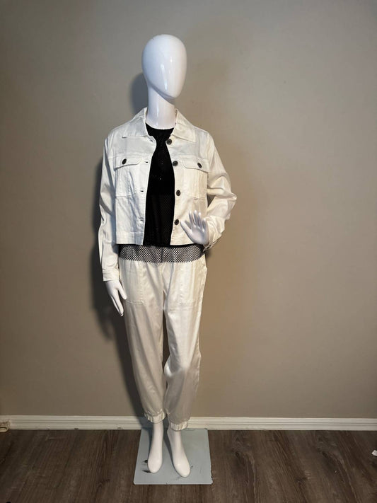 Elan - Women's Crop Button Jacket