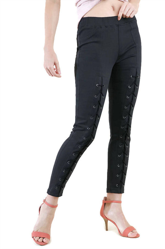Umgee - High Waist Leggings With Lace Up Details